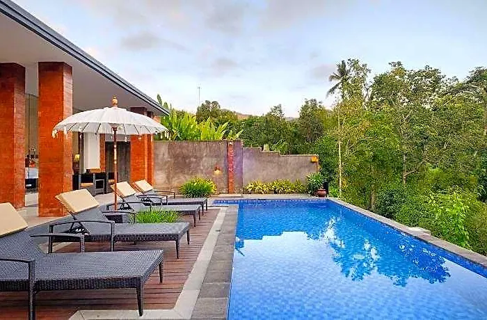Nadira Bali & Hotel 4*